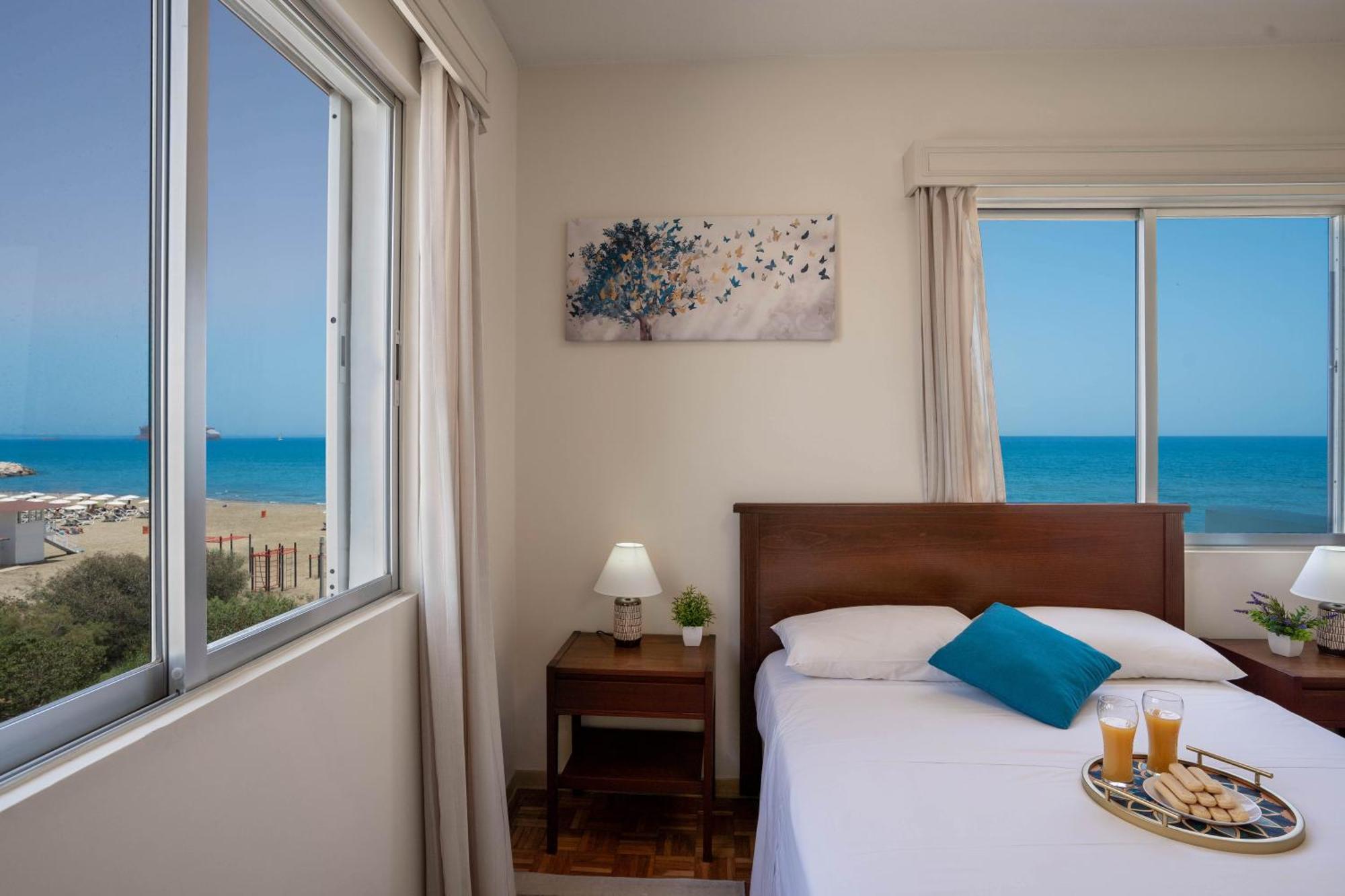 Makenzy Sandy Beachfront Paradise Λάρνακα Εξωτερικό φωτογραφία